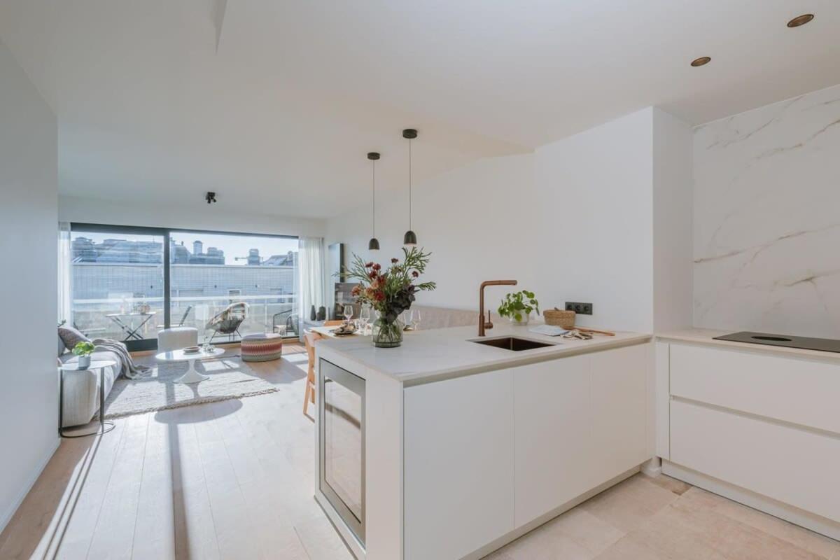 Stunning And Modern Apartment With Sunny Balcony كنوك هايست المظهر الخارجي الصورة
